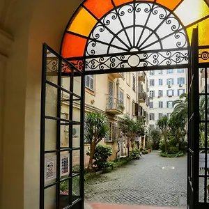 Lydka Domus Roma